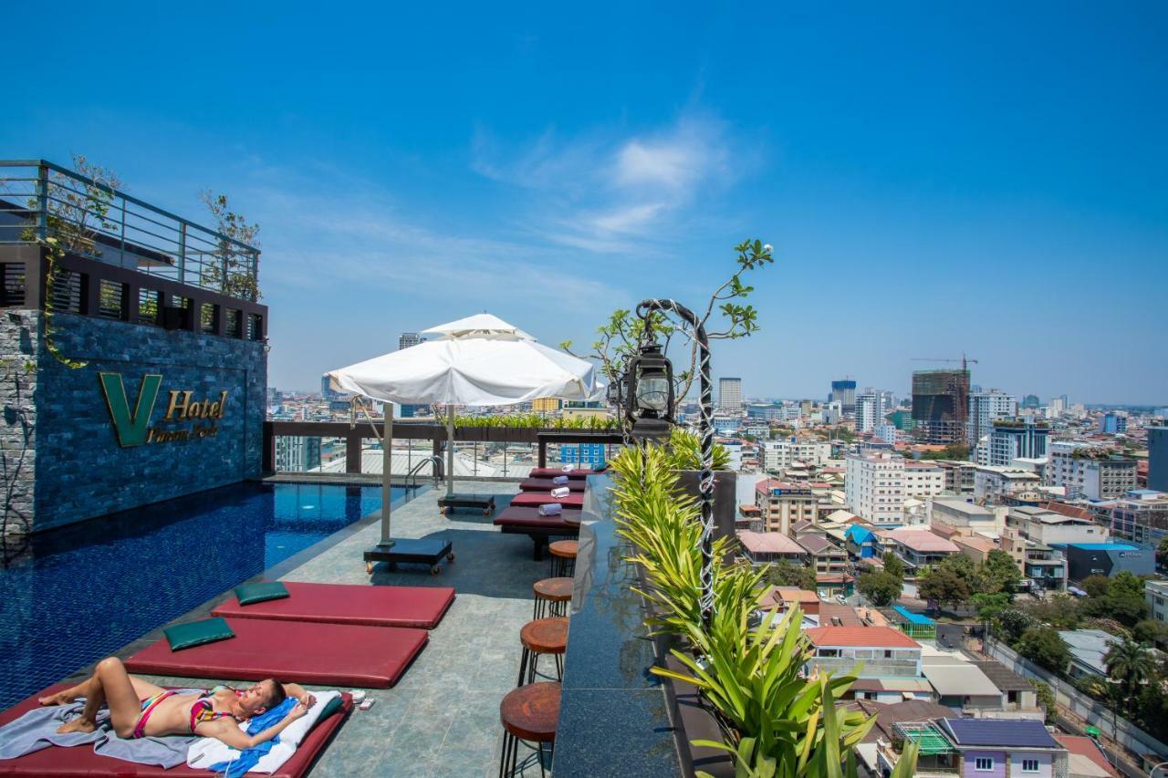 V Hotel Phnom-Penh Buitenkant foto
